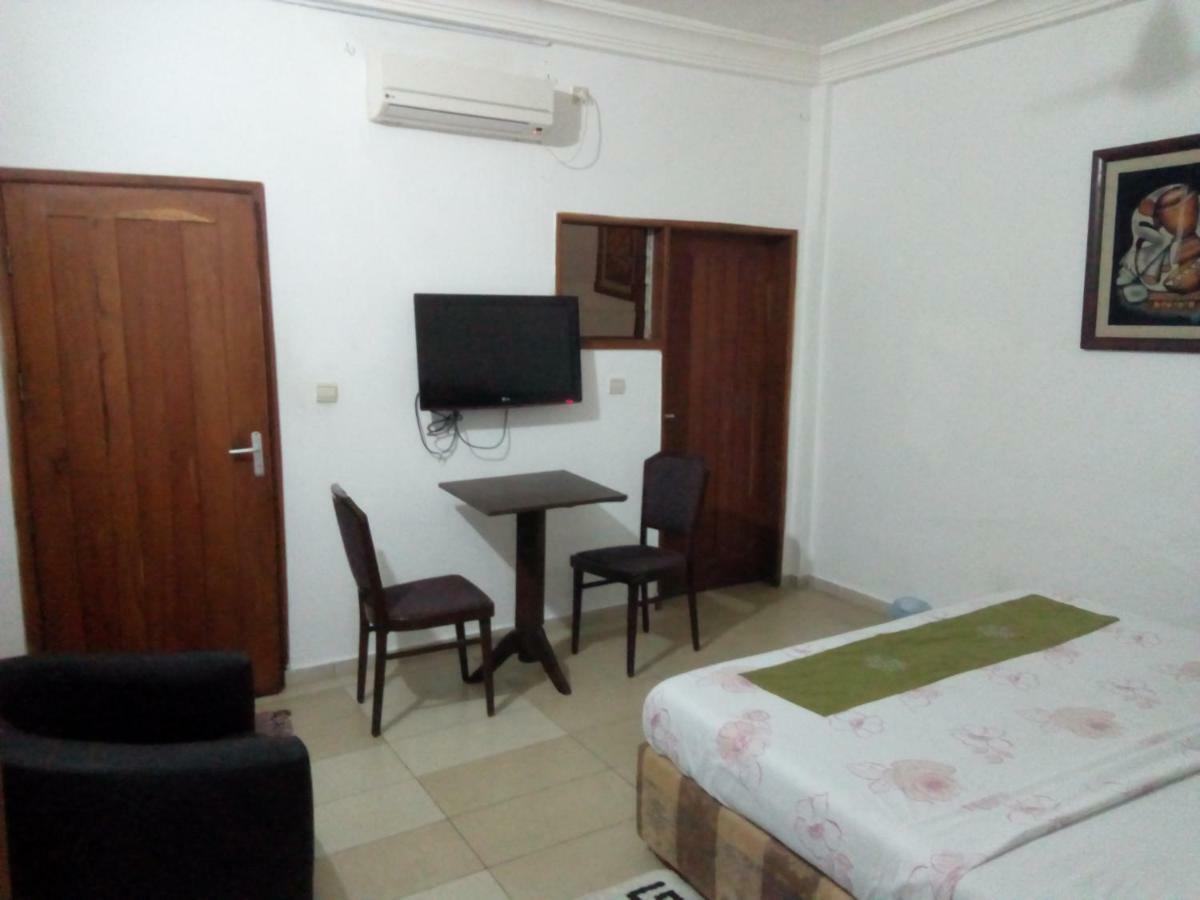 Senateur Hotel Agontinkon Cotonou Exterior foto