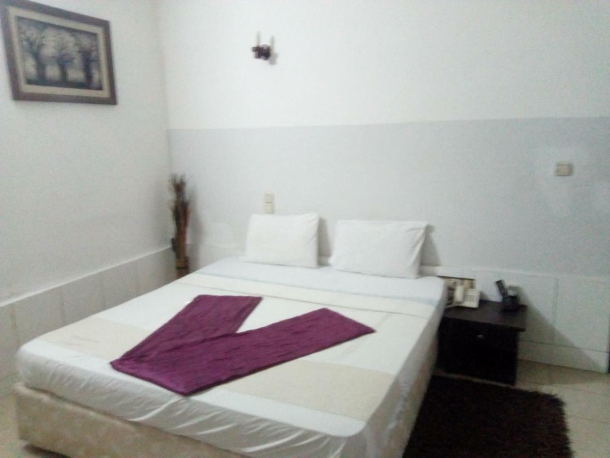 Senateur Hotel Agontinkon Cotonou Exterior foto